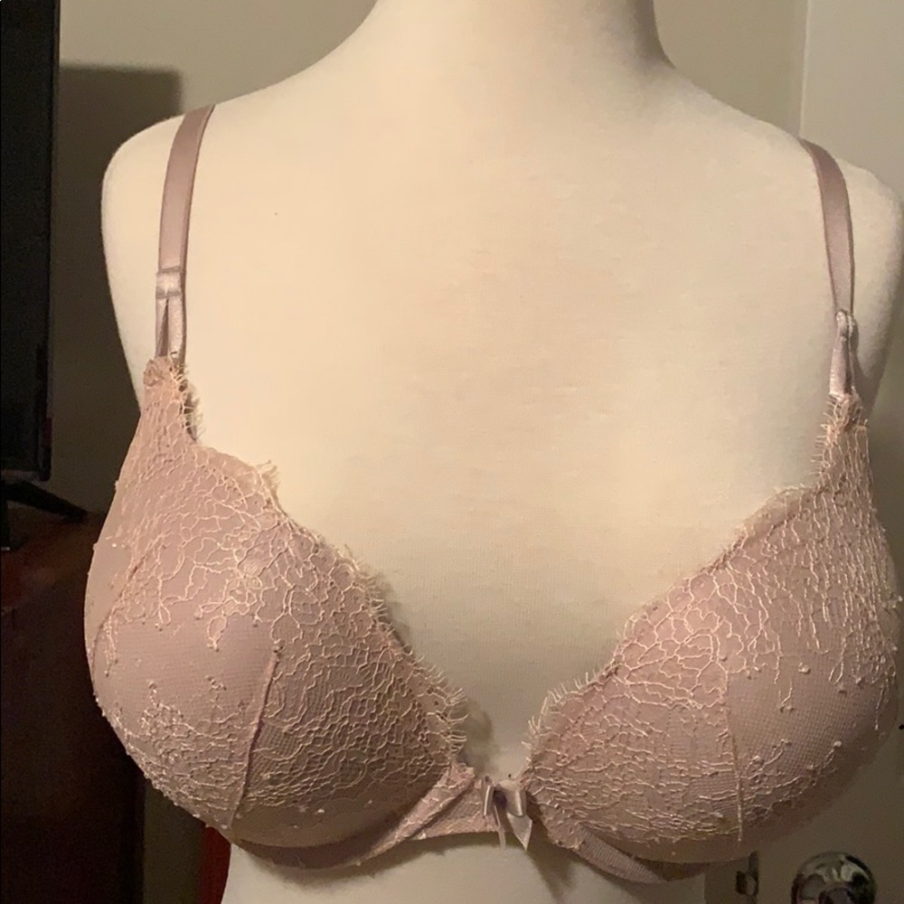 Great condition Victoria Secret bombshell plunge